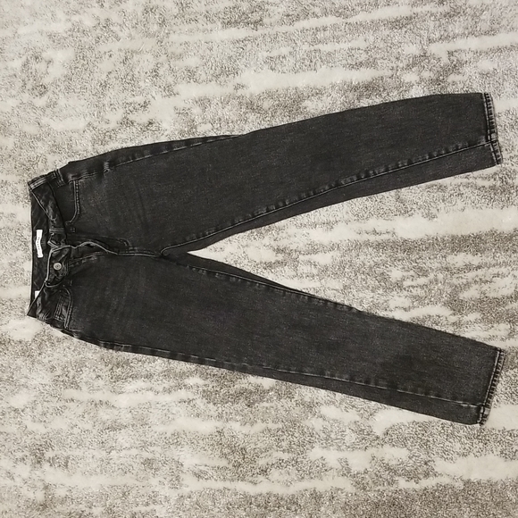 Mom Jean's - Picture 1 of 4